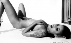 Skin Diamond Playing With Her Wet Pussy