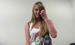 Juicy cutie wants to become a model and bonks at a casting