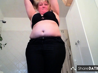 Hidden Cam Maid changing clothes 06