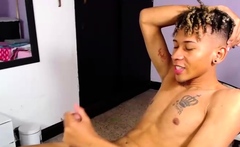 solo-black-gay-masturbation-jerk-off