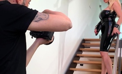 Milf Blonde Nikki Benz Bares Her