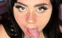 Amateur brunette ariana marie solo toying