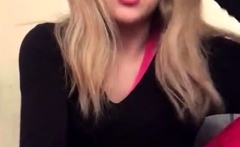 Amateur hottie solo masturbation