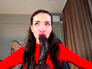 Amateur brunette ariana marie solo toying