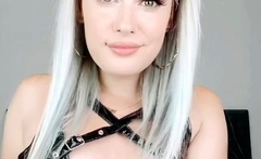 Close up MiLF getting it in the ass