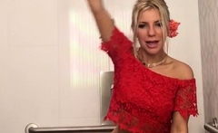 Amateur Horny Blonde Masturbates With Beer More Webcamgirls