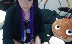 Amateur webcam babe dildo masturbation