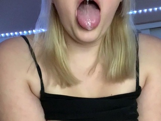 Blonde MILF with Big Boobs Playing Cam Free Porn
