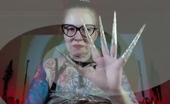 Goddess Amanita - You Want To Feel My Long Silver Claws