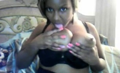 Ebony Amateur on Webcam